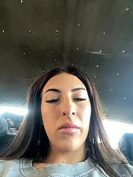 SashaBelle  online show from November 22, 7:18 am