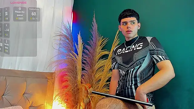 Nathaniel Park online show from October 14, 5:08 am