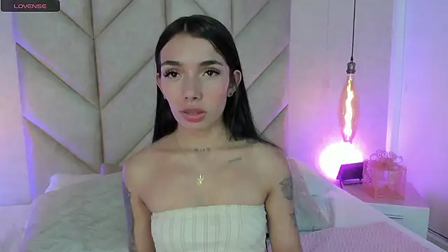 Mollymoon1 online show from December 17, 7:59 pm