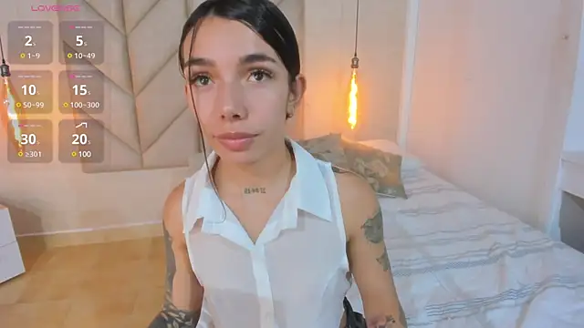 Mollymoon1 online show from March 13, 7:39 pm