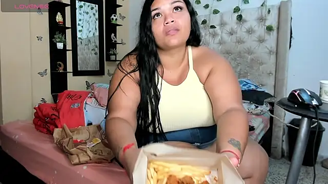 Marycurvysex1 online show from January 20, 12:36 am