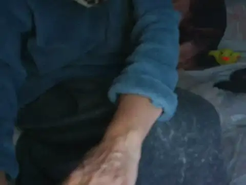 VeneRed online show from November 7, 7:03 pm