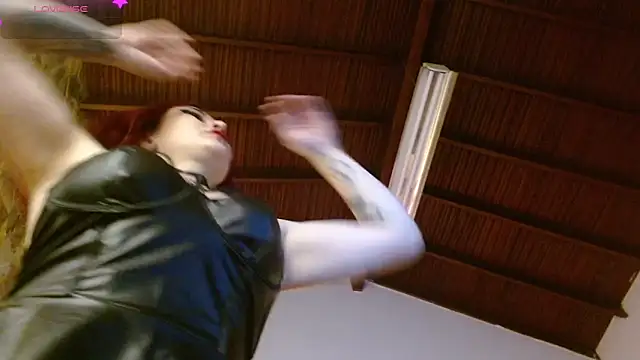 madame ibby online show from October 31, 1:34 pm