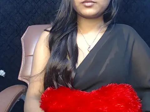 Wish Queen online show from November 3, 6:42 pm