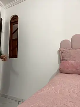 cleolimahot3 online show from October 24, 6:37 pm