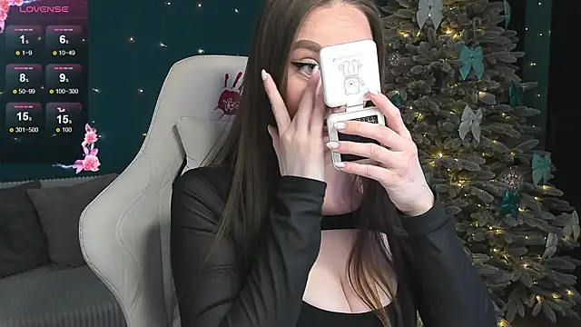 katie taylorr online show from February 3, 10:21 pm