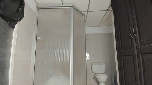 Milanxht online show from January 13, 6:16 am