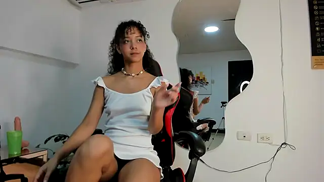 Milanxht online show from January 16, 9:08 pm