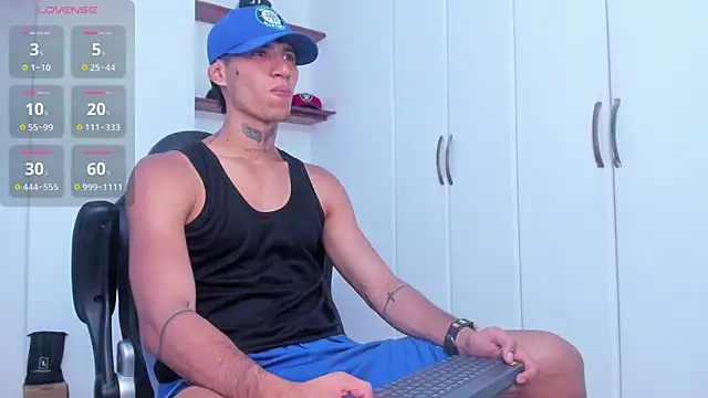 Snapshot of Jonryder_ chatting on September 11, 7:58 pm Jonryder online show from September 11, 7:58 pm