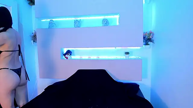 Scarlett  Fox   online show from February 19, 2:34 pm