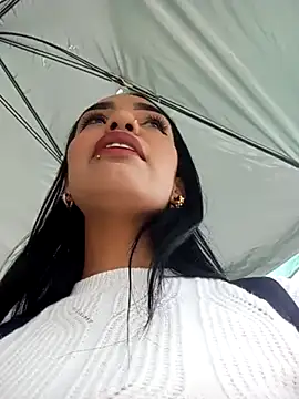 Snapshot of Sara-77 chatting on February 21, 4:59 pm Sara-77 online show from February 21, 4:59 pm