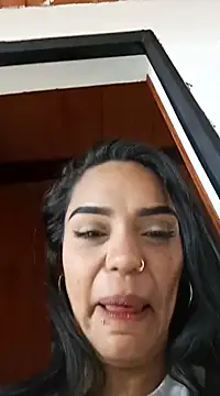 Snapshot of Sara-77 chatting on March 11, 6:30 pm Sara-77 online show from March 11, 6:30 pm