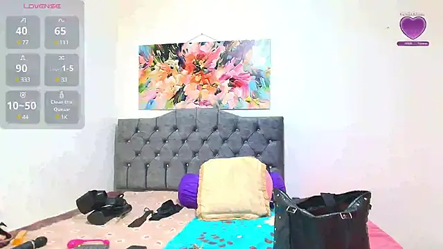 lauren 59 online show from February 10, 7:07 pm