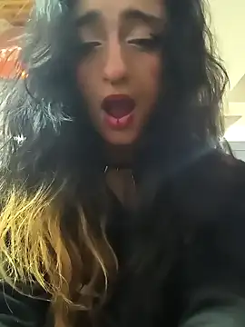 Lila Desiree online show from February 11, 12:59 am