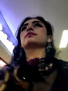 Lila Desiree online show from March 5, 1:31 am