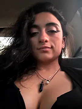 Lila Desiree online show from October 19, 10:21 pm