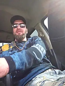 Beardedtattood online show from March 12, 3:51 pm