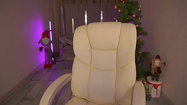 Snapshot of GentleAdellee chatting on January 11, 7:06 am GentleAdellee online show from January 11, 7:06 am