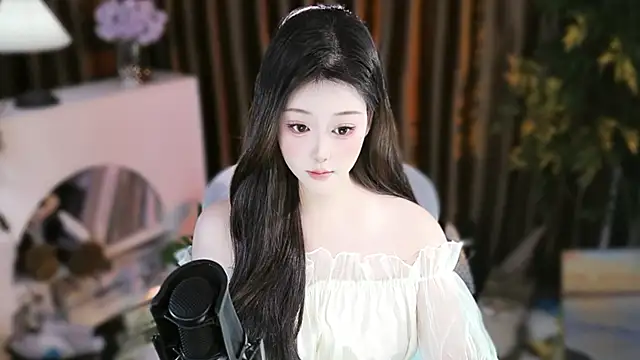 Arwyn-rr online show from November 11, 10:59 am