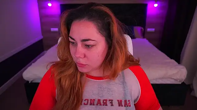 Kittywakee online show from September 16, 8:21 pm