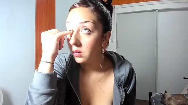 HeyTati online show from February 13, 11:47 pm