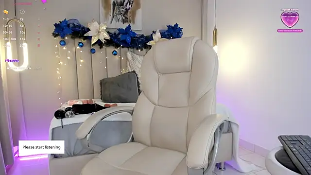 Sophia Clark8 online show from December 3, 10:51 pm