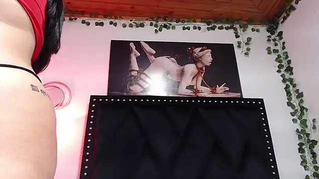 Naia x online show from February 4, 10:34 pm