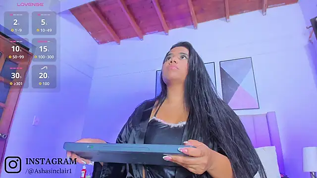 Snapshot of AshaSinclair chatting on September 10, 4:12 am AshaSinclair online show from September 10, 4:12 am