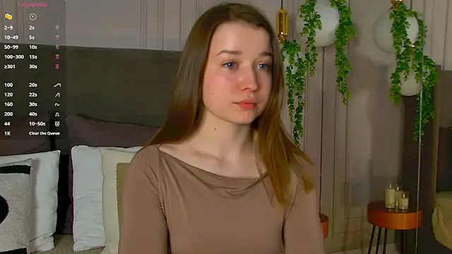 MichelleHaynes online show from March 10, 7:50 pm