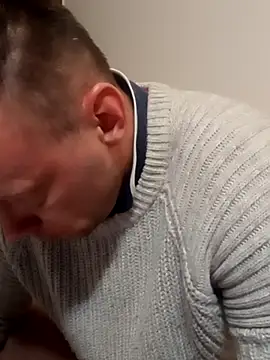 Snapshot of Nicetomeetyoubb chatting on December 19, 4:52 am Nicetomeetyoubb online show from December 19, 4:52 am