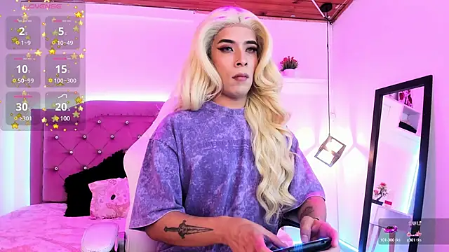 Snapshot of Nyx__Blackwood chatting on January 24, 4:59 am Nyx Blackwood online show from January 24, 4:59 am