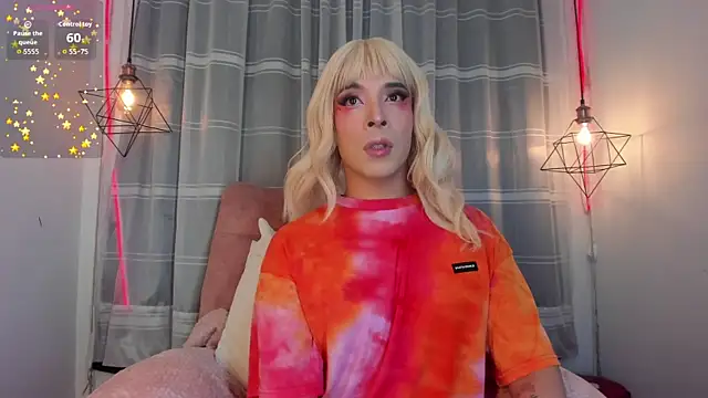 Snapshot of Nyx__Blackwood chatting on November 25, 2:44 am Nyx Blackwood online show from November 25, 2:44 am