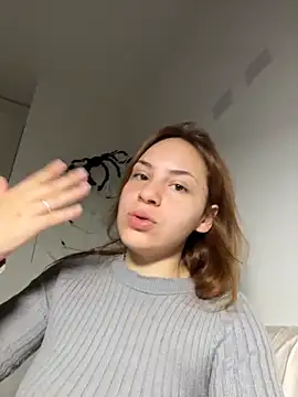 AgnesCampp online show from October 28, 7:49 pm