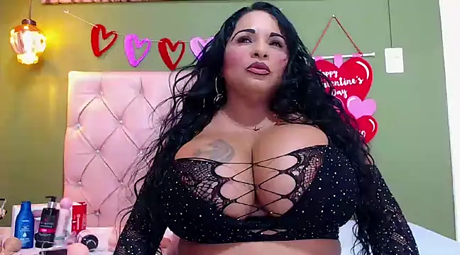 Michelle busty online show from February 14, 10:36 pm