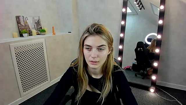 Cherry Price online show from December 20, 6:29 am