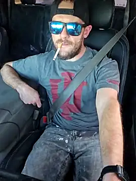 Snapshot of Spunwhiteboy1992 chatting on October 13, 9:59 pm Spunwhiteboy1992 online show from October 13, 9:59 pm