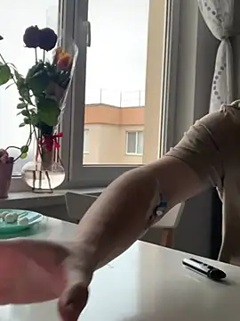 Snapshot of DonorDi chatting on February 14, 7:38 am DonorDi online show from February 14, 7:38 am