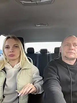 Snapshot of DonorDi chatting on March 5, 2:01 pm DonorDi online show from March 5, 2:01 pm