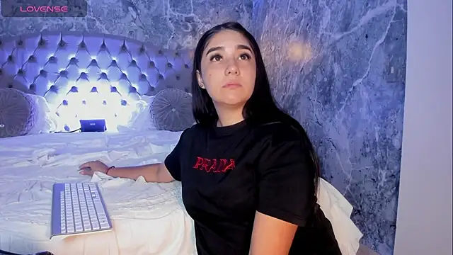 Belliinda 21 online show from October 22, 7:02 pm