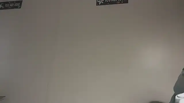 Snapshot of anomalies_ig chatting on October 28, 7:49 pm anomalies ig online show from October 28, 7:49 pm