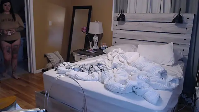 TexasTattooedHouseWife online show from March 19, 2:46 pm