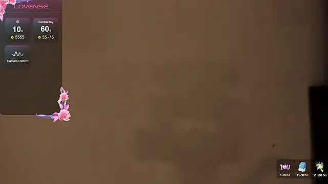 Snapshot of Mis__lola chatting on December 2, 8:22 pm Mis lola online show from December 2, 8:22 pm