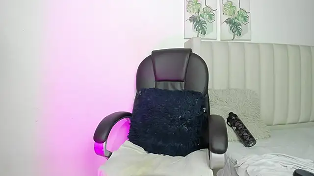 Kala Alia online show from September 19, 1:40 am