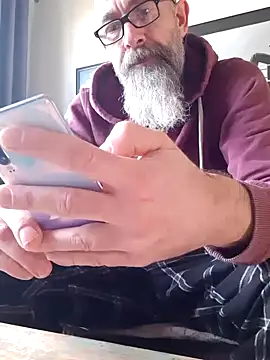 Kingsscepter online show from February 12, 9:20 am