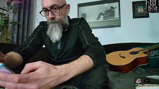 Kingsscepter online show from February 28, 5:37 pm