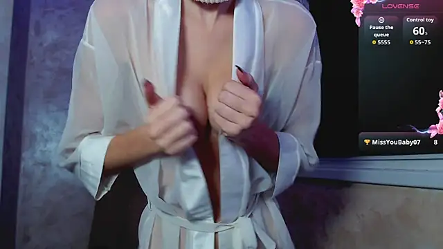 Snapshot of Domiiiniiicana chatting on September 10, 7:14 pm Domiiiniiicana online show from September 10, 7:14 pm