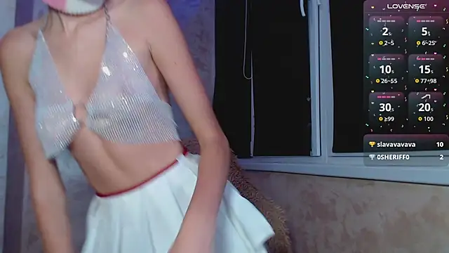 Snapshot of Domiiiniiicana chatting on September 15, 7:58 pm Domiiiniiicana online show from September 15, 7:58 pm