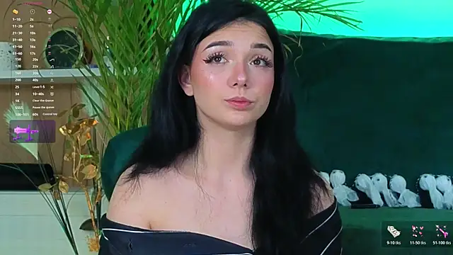 AveryWillow online show from November 17, 10:48 pm