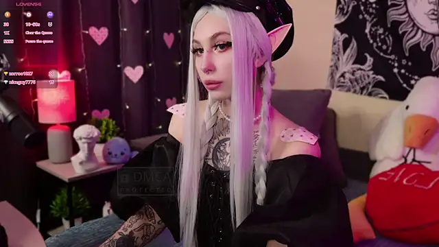 Snapshot of Succvbu7 chatting on February 12, 7:23 am Succvbu7 online show from February 12, 7:23 am