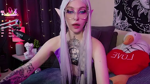 Snapshot of Succvbu7 chatting on March 4, 5:11 am Succvbu7 online show from March 4, 5:11 am